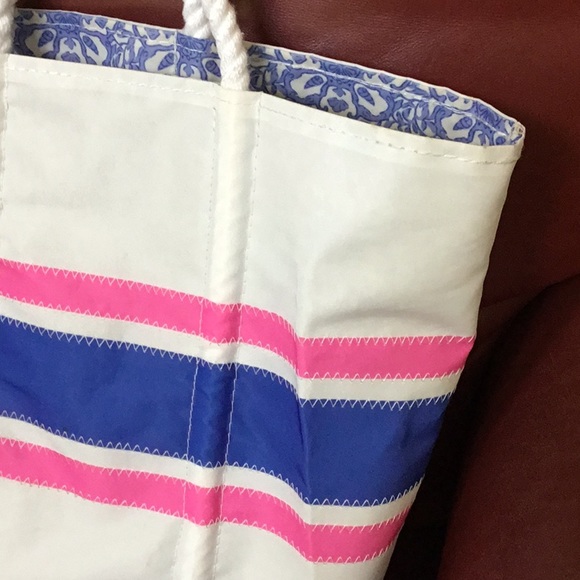 Seabags Maine Vineyard Vines Collaboration tote - Picture 11 of 14